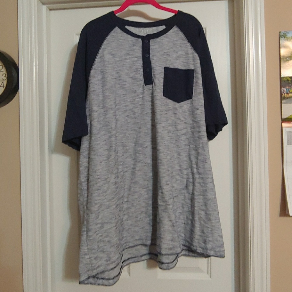 Men's navy short sleeve Henley